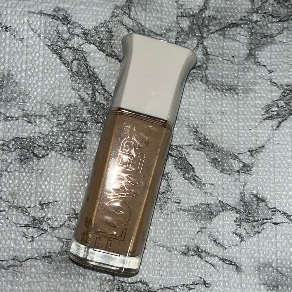 Flower foundation